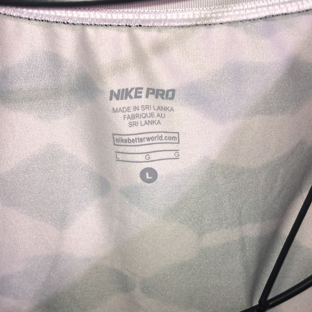 Nike pro black and white shirt size large Nike active wear gym wear Nike pro top - Picture 2 of 7